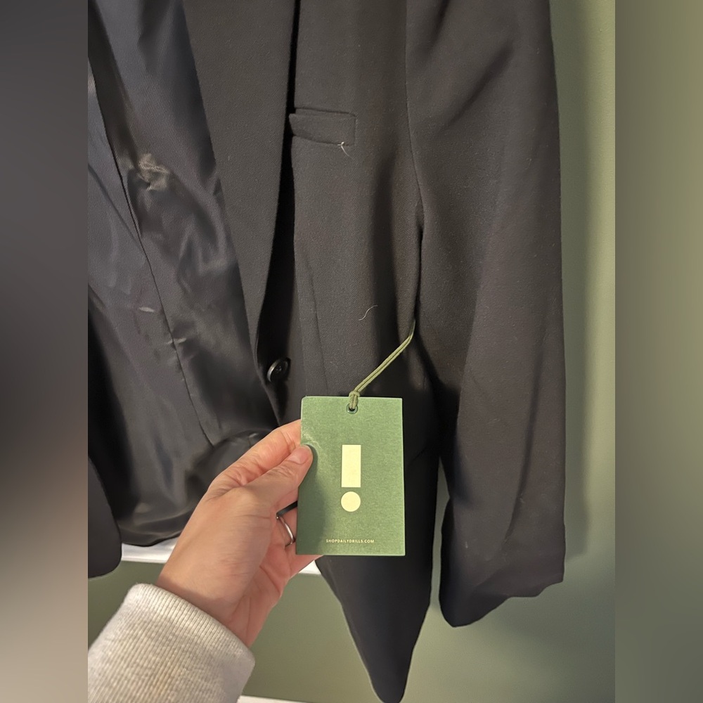 Daily Drills Black oversized blazer - Picture 4 of 6